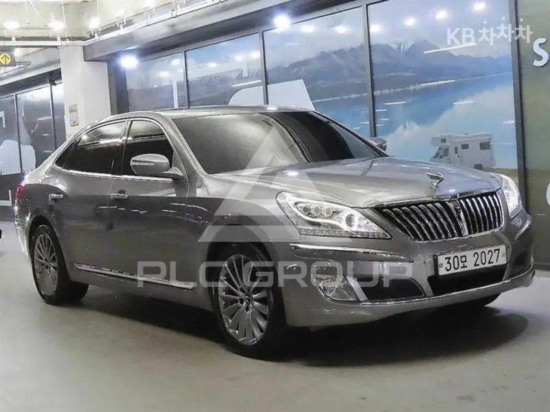 2012 Hyundai Equus