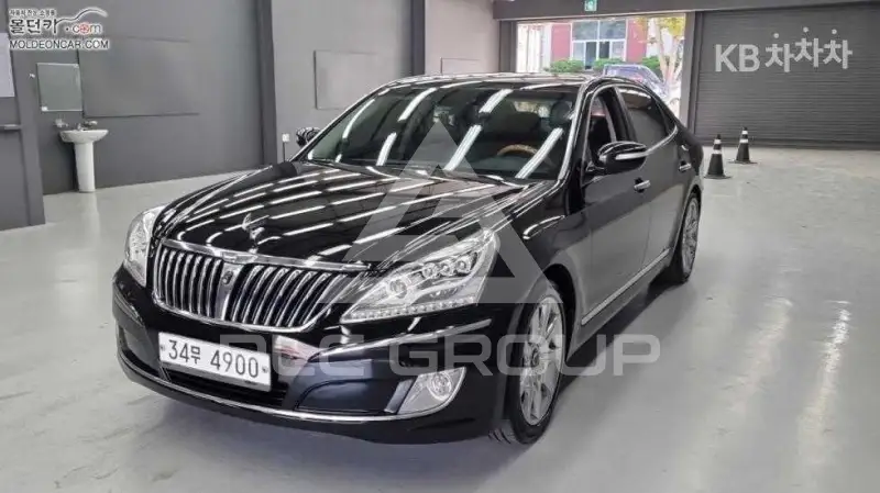 2012 Hyundai Equus