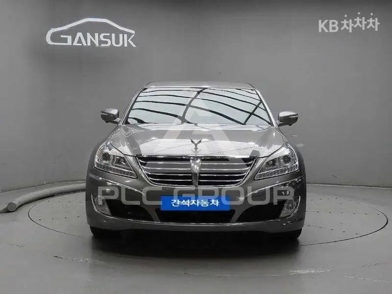 2012 Hyundai Equus
