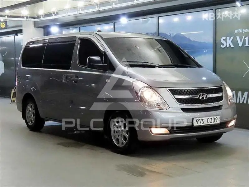 2012 Hyundai Starex