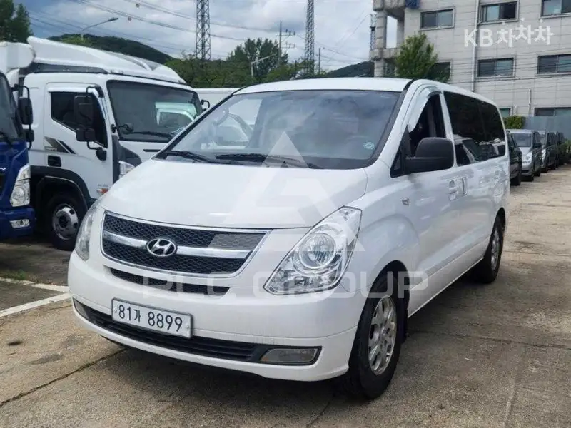 2012 Hyundai Starex
