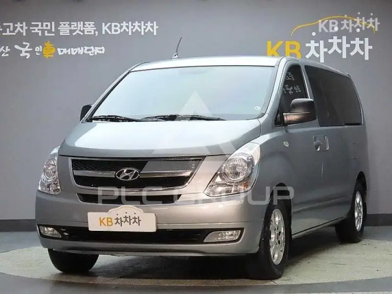 2012 Hyundai Starex