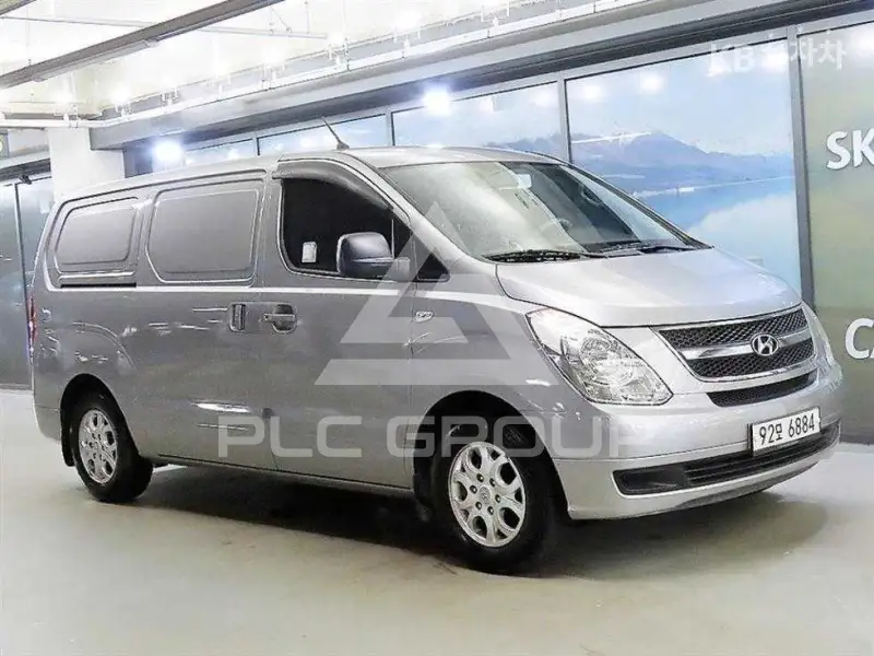2012 Hyundai Starex