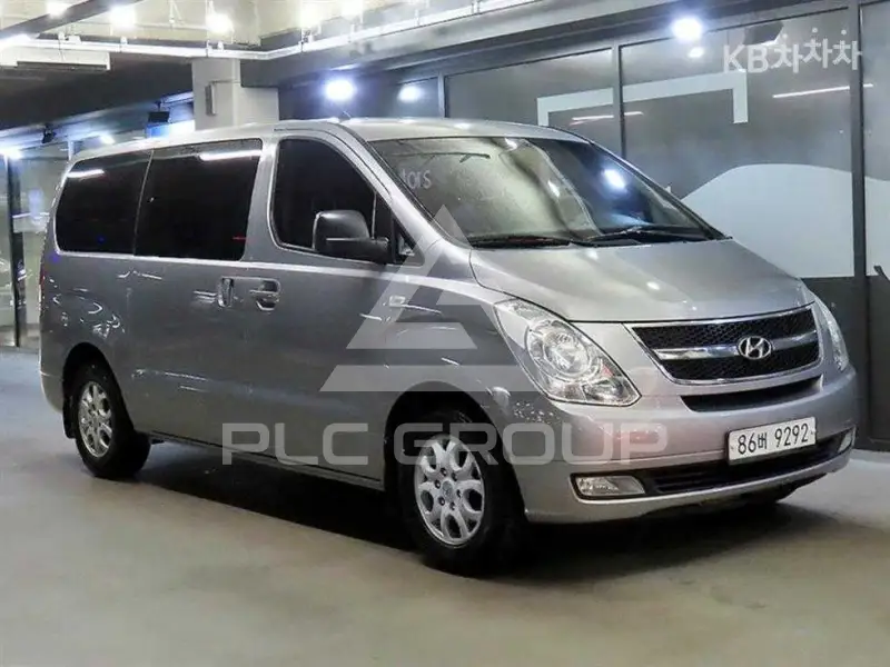 2012 Hyundai Starex