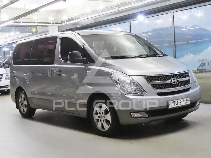 2012 Hyundai Starex