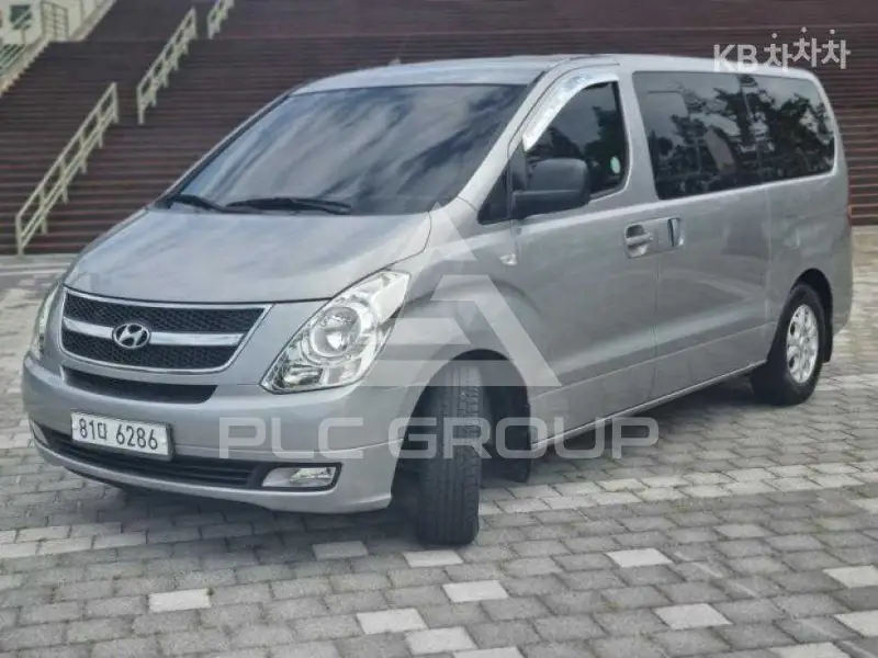 2012 Hyundai Starex