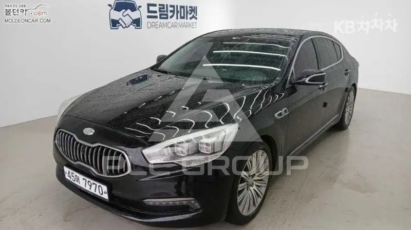 2012 KIA K9