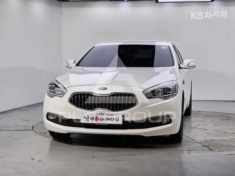 2012 KIA K9