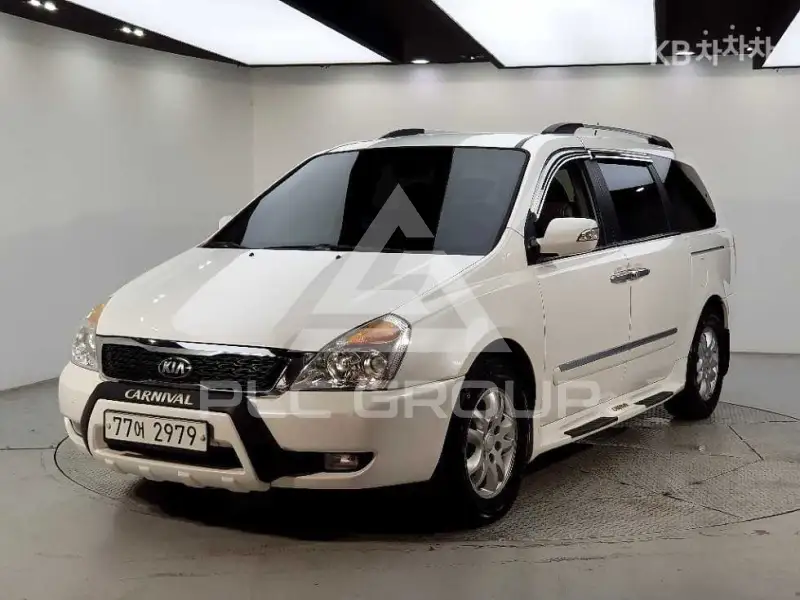 2012 KIA Carnival
