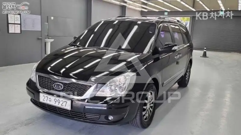 2012 KIA Carnival