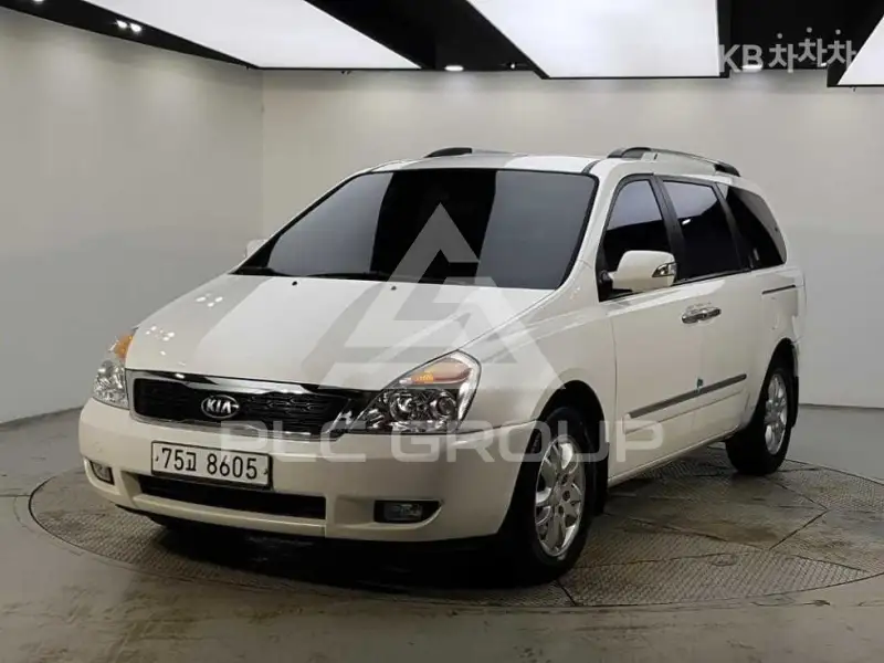 2012 KIA Carnival