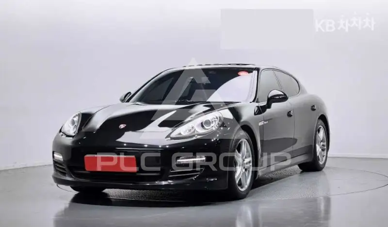 2012 Porsche Panamera