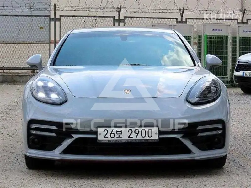 2012 Porsche Panamera