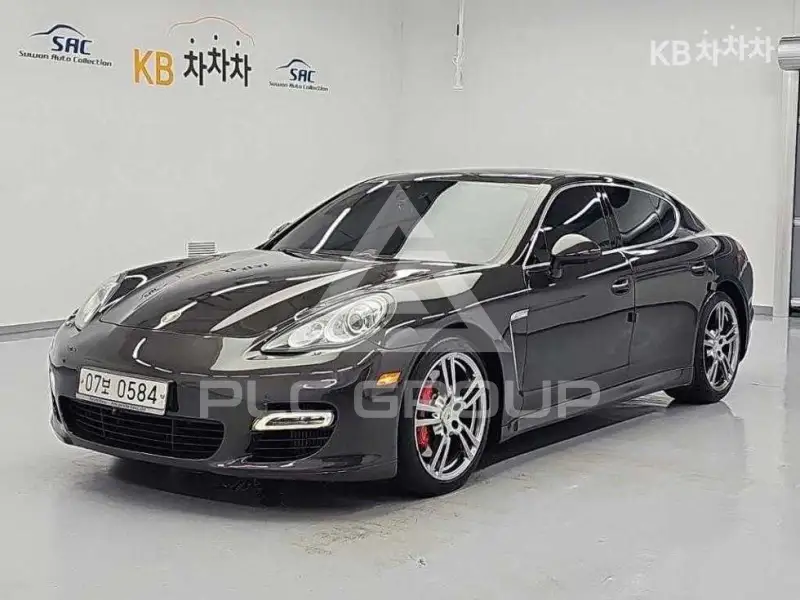 2012 Porsche Panamera