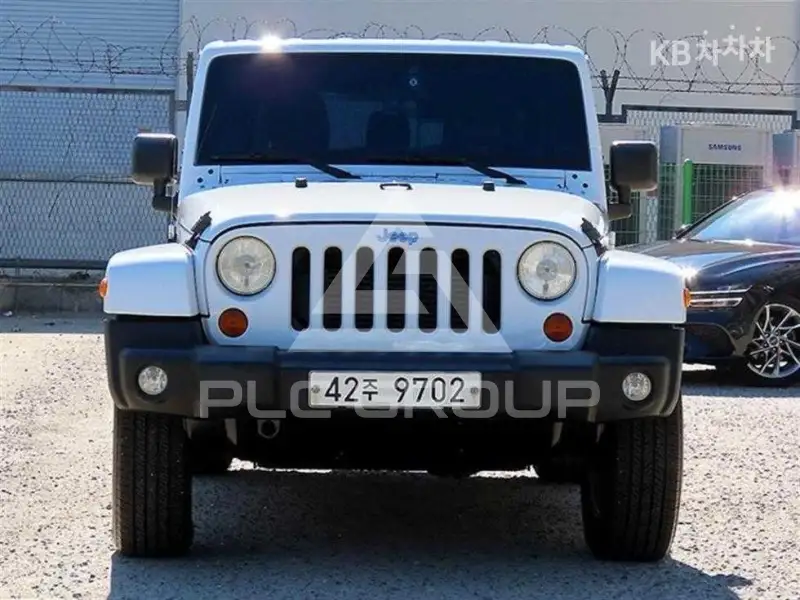 2012 Jeep WRANGLER
