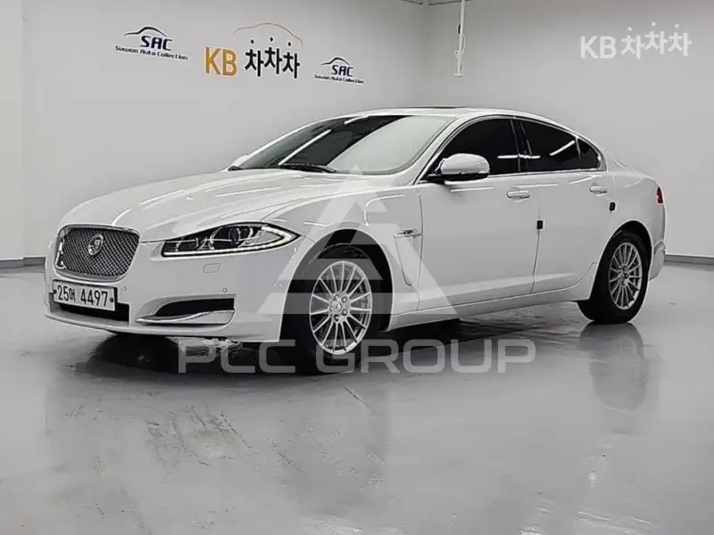 2012 Jaguar XF