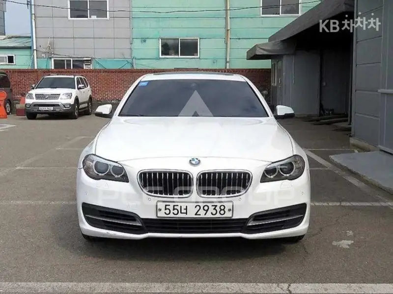 2013 BMW 5 Series