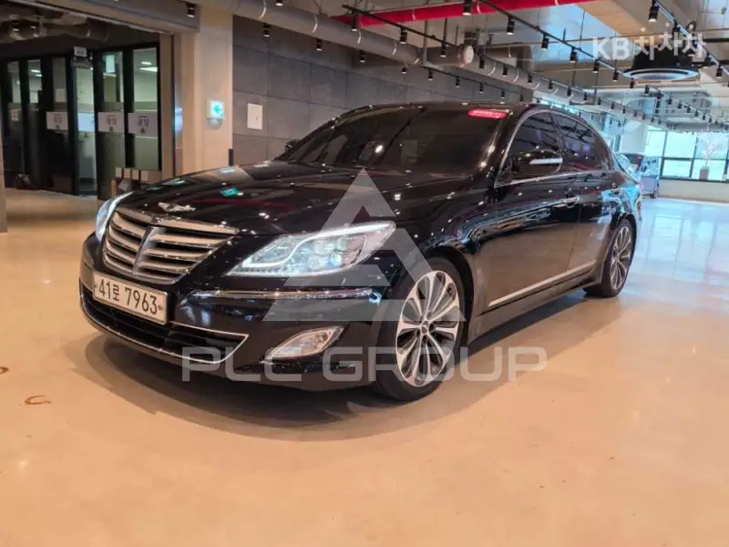 2013 Hyundai Genesis
