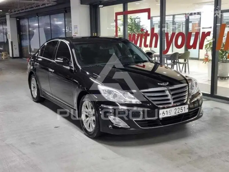 2013 Hyundai Genesis