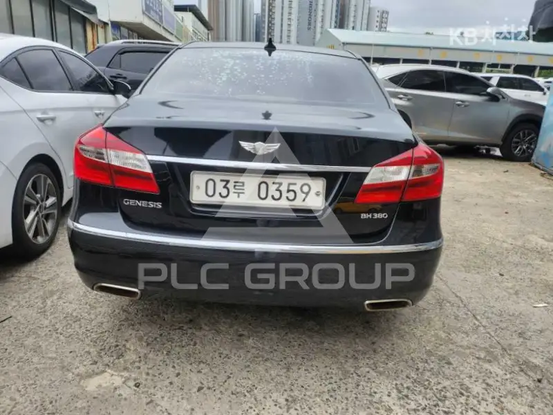 2013 Hyundai Genesis