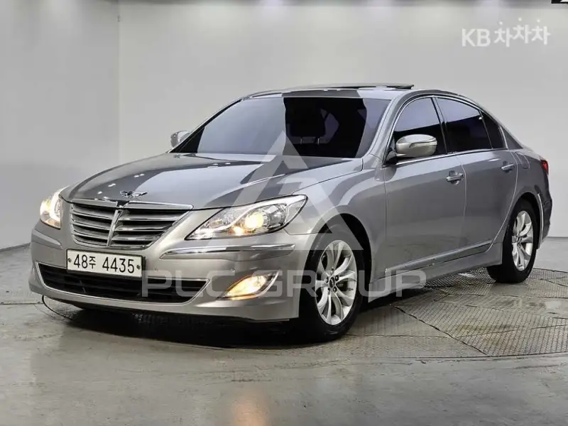2013 Hyundai Genesis