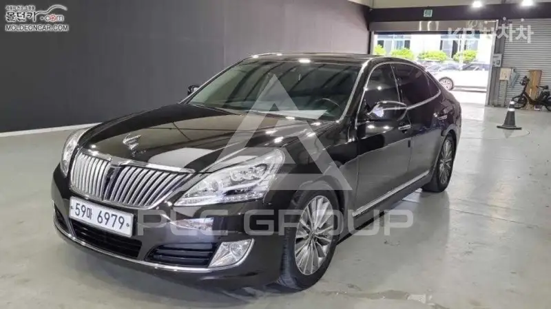 2013 Hyundai Equus