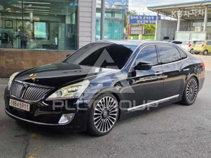 2013 Hyundai Equus