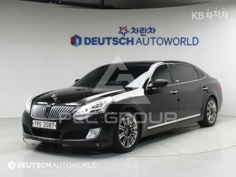 2013 Hyundai Equus