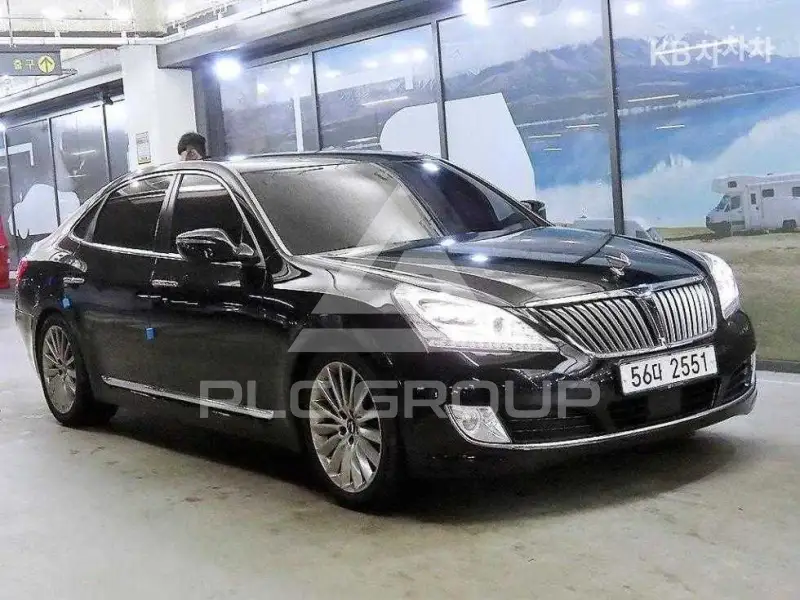 2013 Hyundai Equus