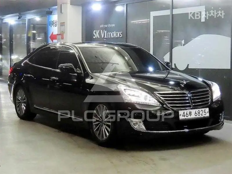 2013 Hyundai Equus