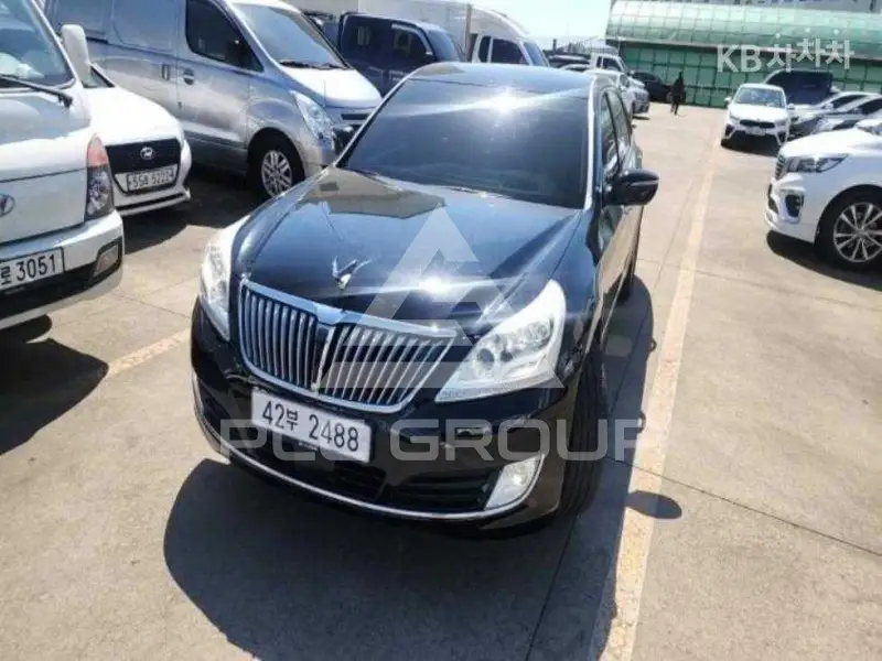 2013 Hyundai Equus