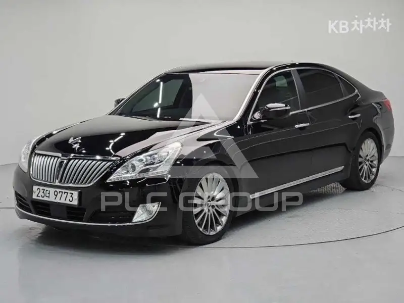 2013 Hyundai Equus