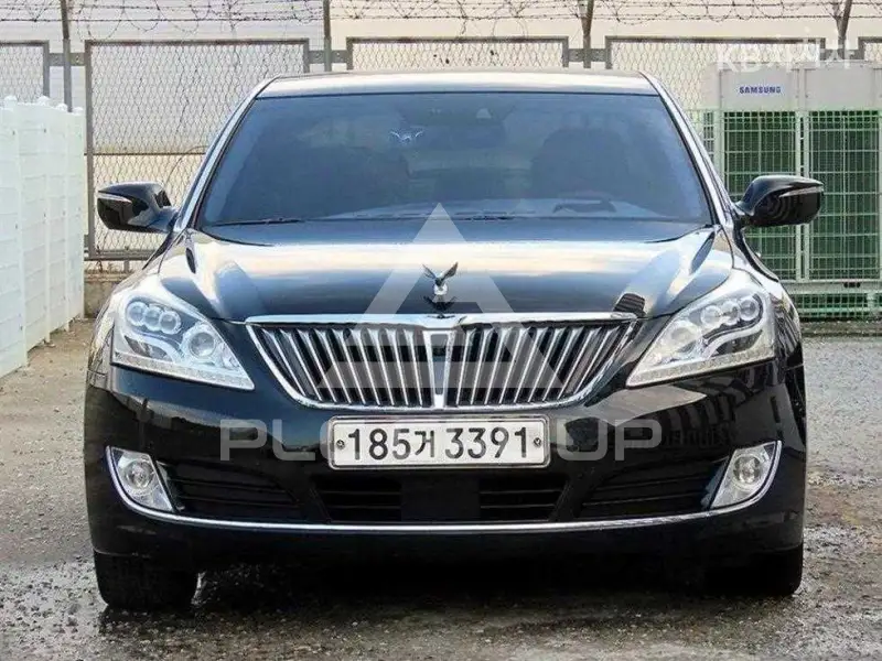 2013 Hyundai Equus