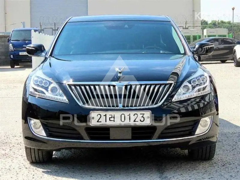 2013 Hyundai Equus