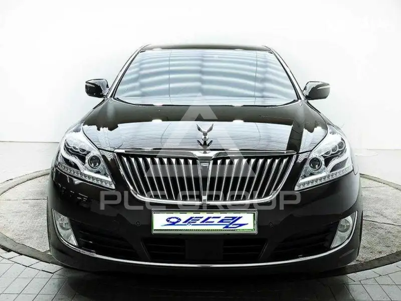 2013 Hyundai Equus