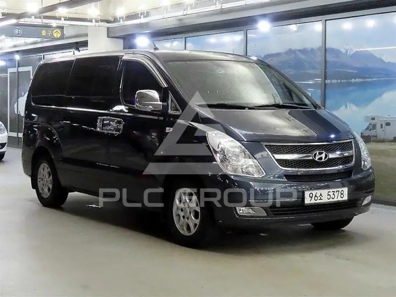 2013 Hyundai Starex
