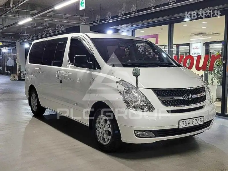 2013 Hyundai Starex