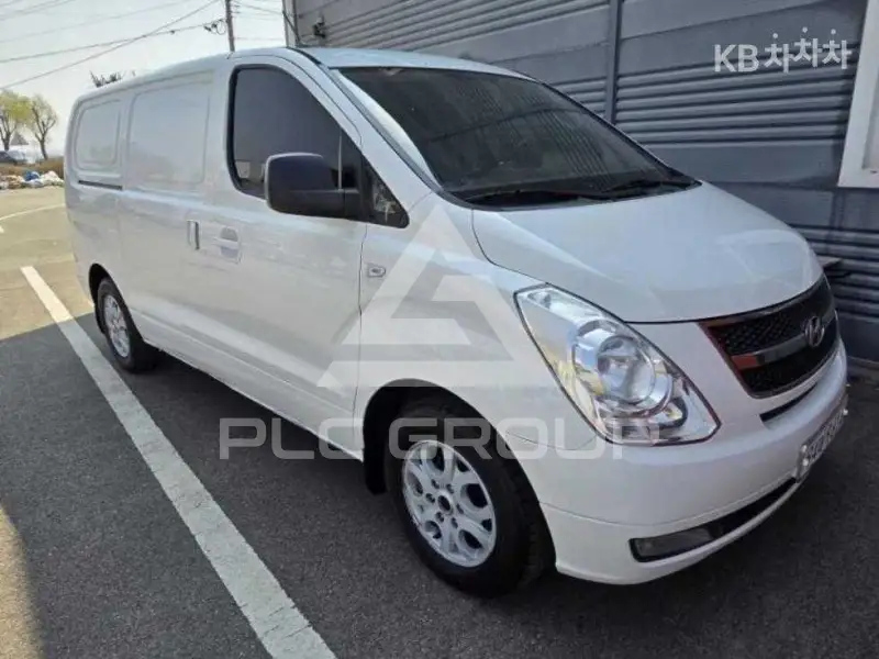 2013 Hyundai Starex