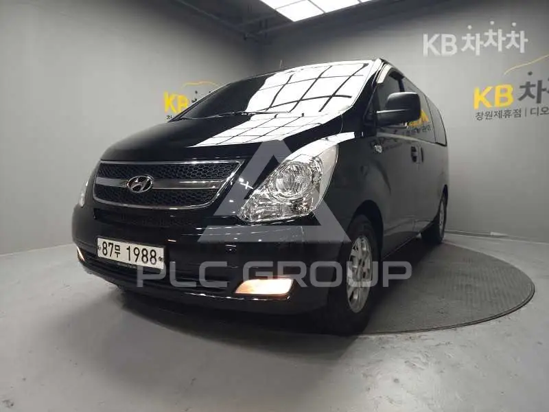 2013 Hyundai Starex