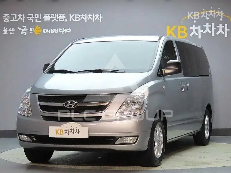 2013 Hyundai Starex