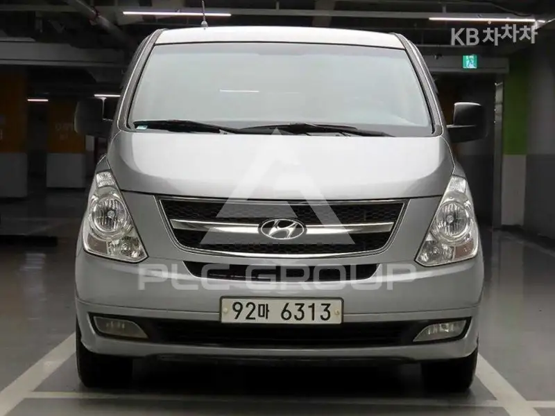 2013 Hyundai Starex