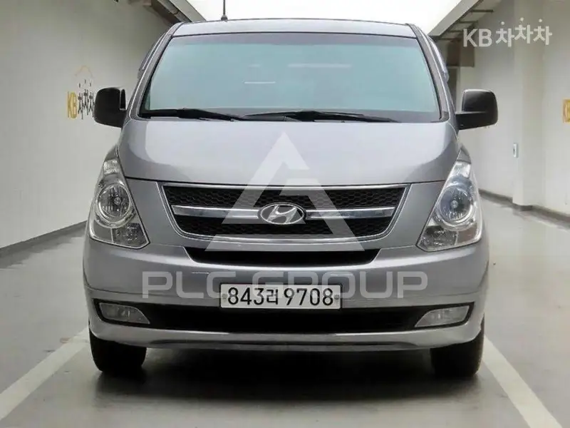 2013 Hyundai Starex