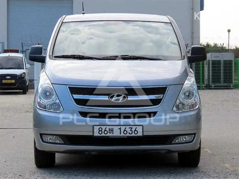 2013 Hyundai Starex
