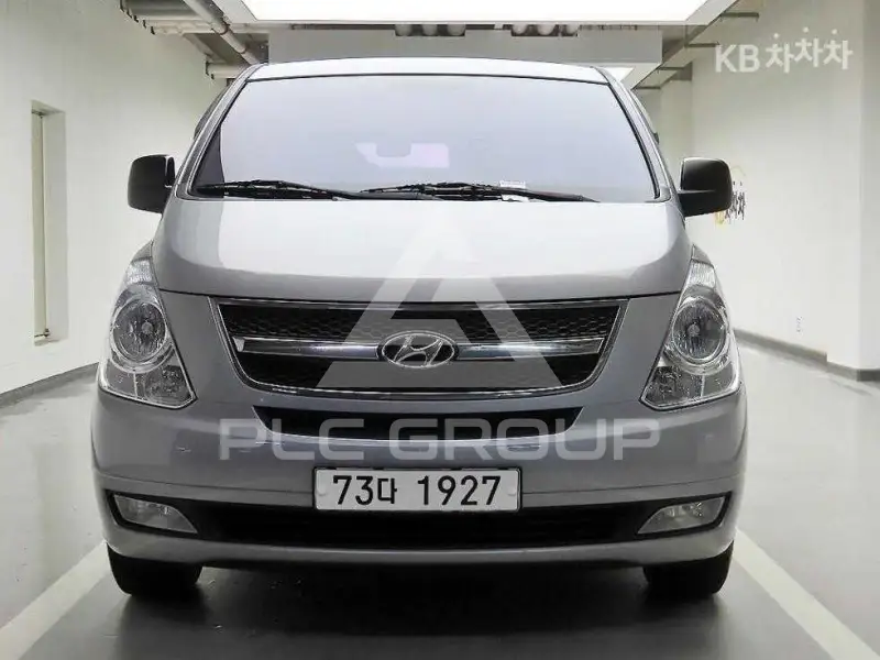 2013 Hyundai Starex