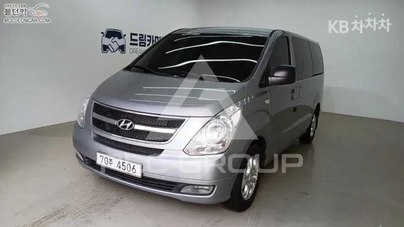 2013 Hyundai Starex