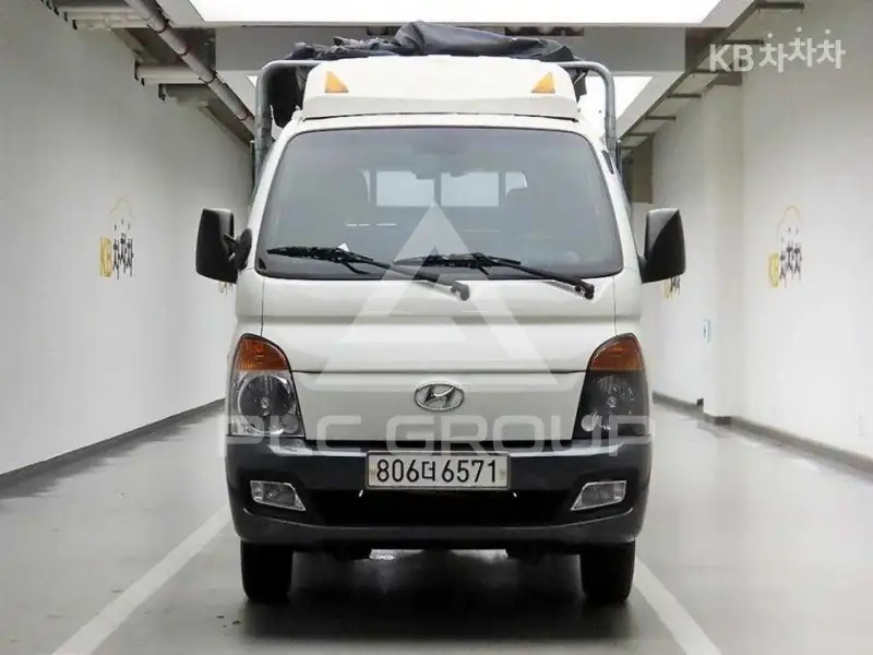 2013 Hyundai Porter