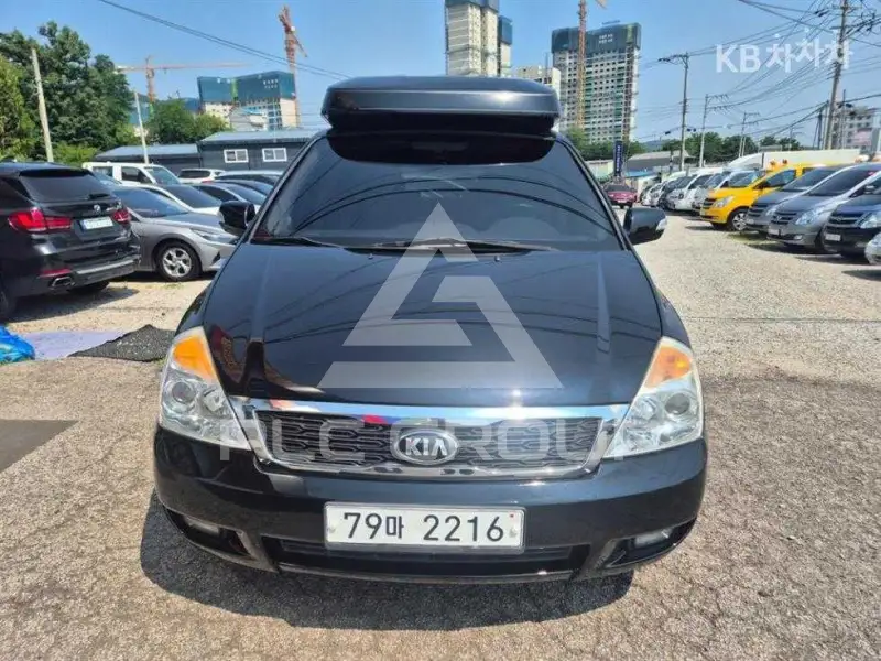 2013 KIA Carnival