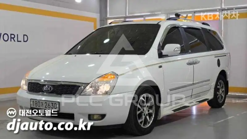 2013 KIA Carnival