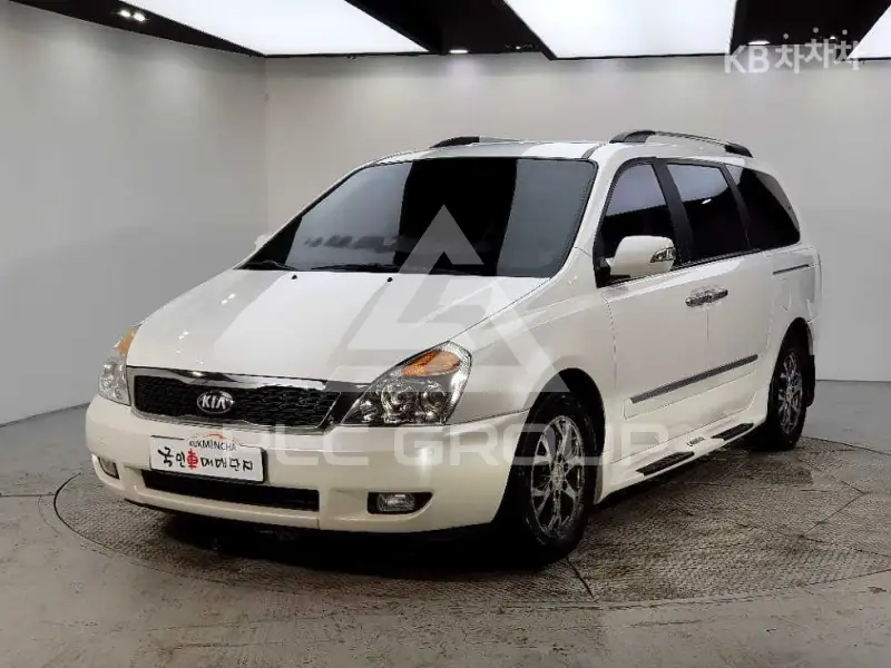 2013 KIA Carnival