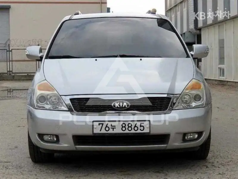 2013 KIA Carnival